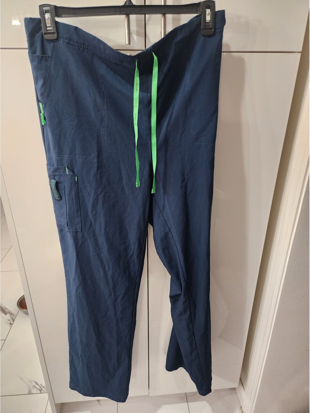 Carhartt Navy Blue Work Pants with Green Drawstring and Multiple Pockets Tall xl